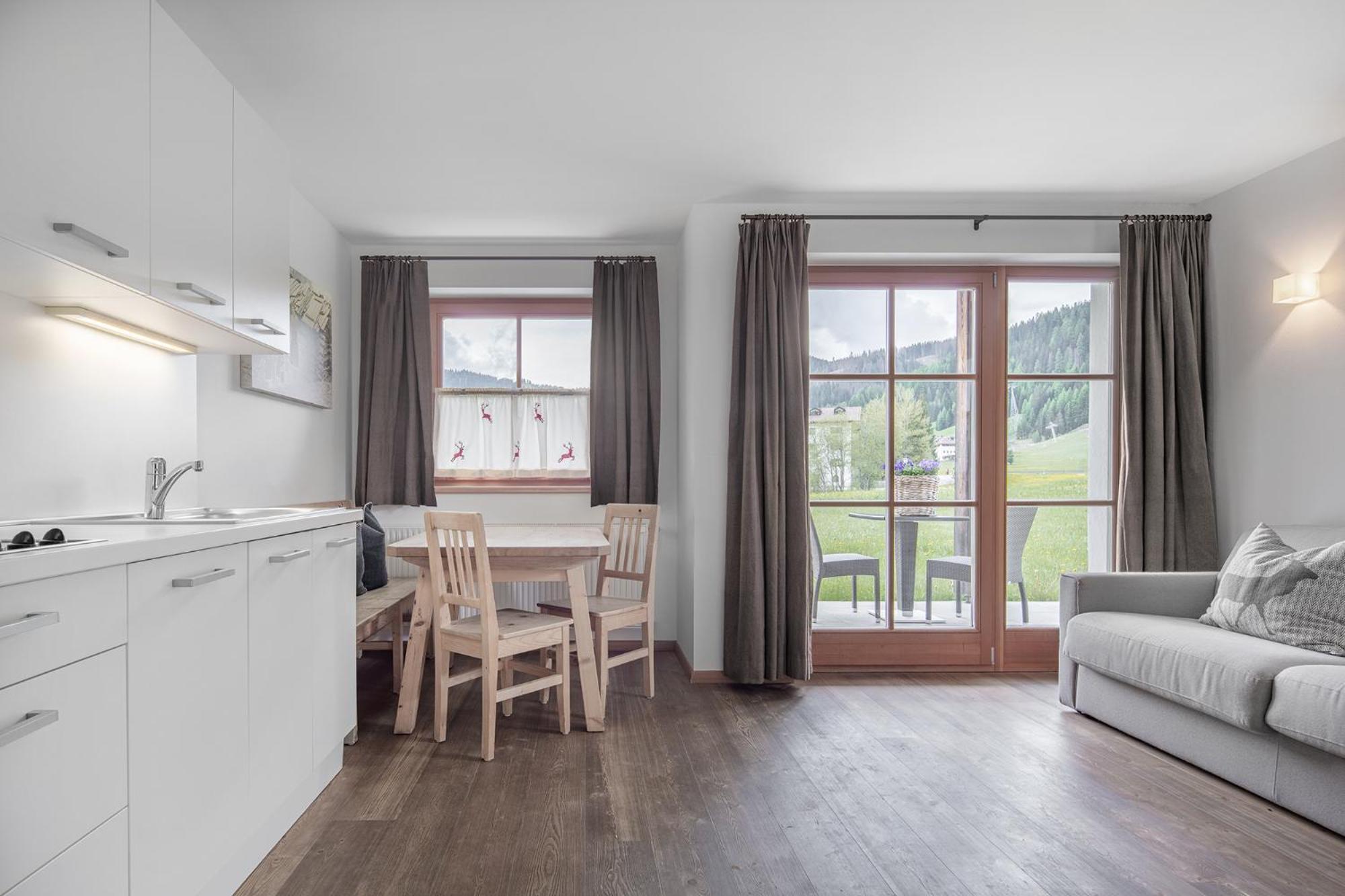 Chalet Ciasa Tino & Sara - Belaval Apartments Corvara In Badia Exterior foto